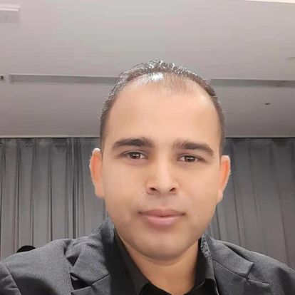 दिनेश गौतम